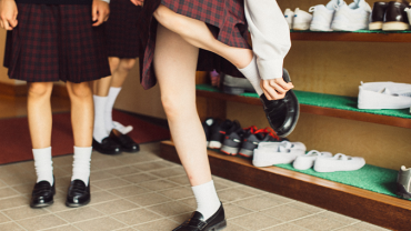 4. Factsheet_image_School Transitions